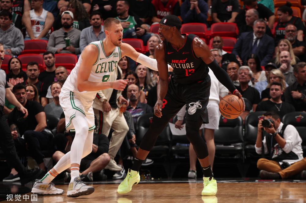 在欧冠赛场 在欧冠赛场