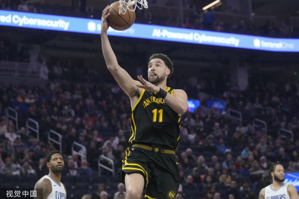 体育产业中 体育产业中